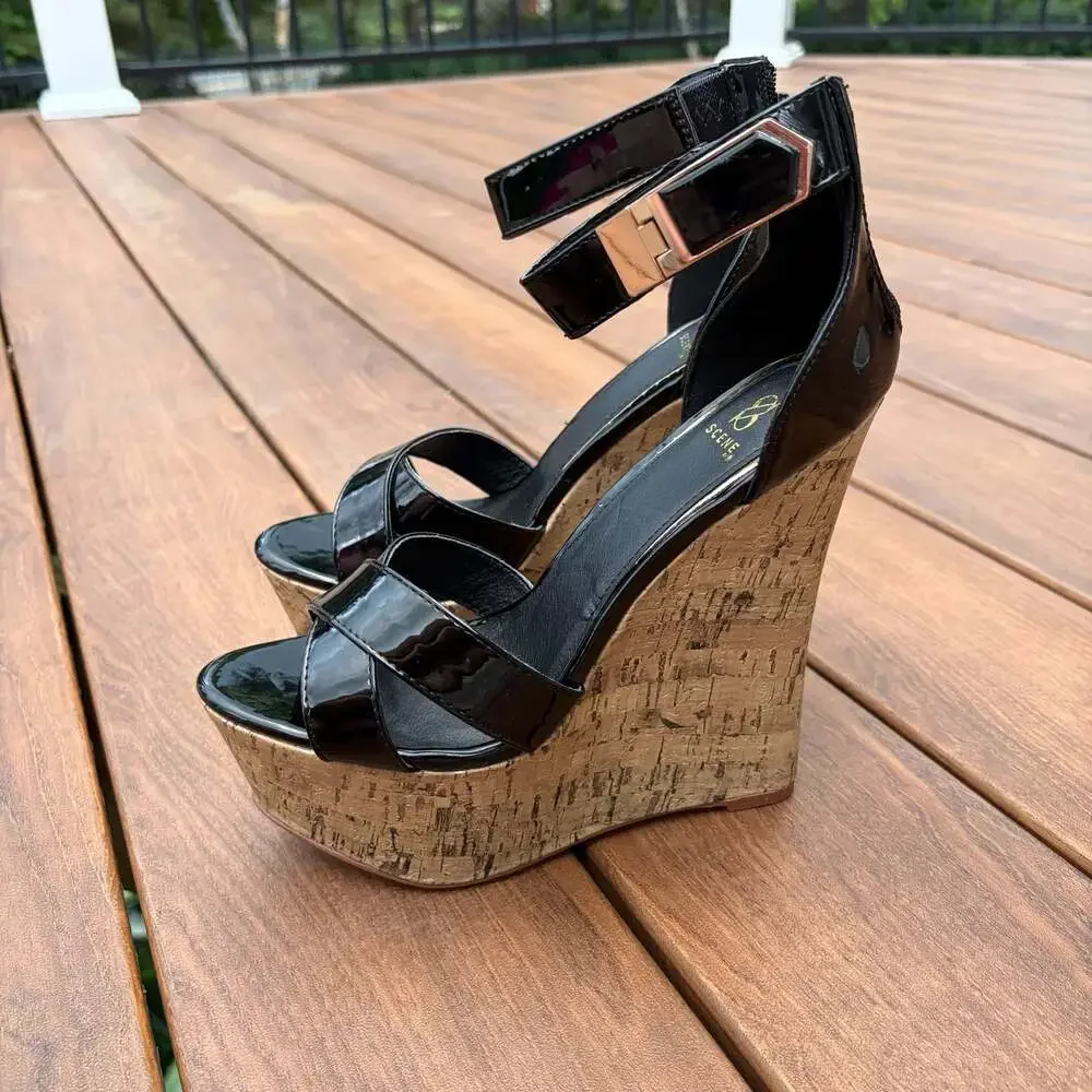 New Scene by ShoeDazzle Rayleen Black Patent Cork Platform Wedge Sandals Size 9